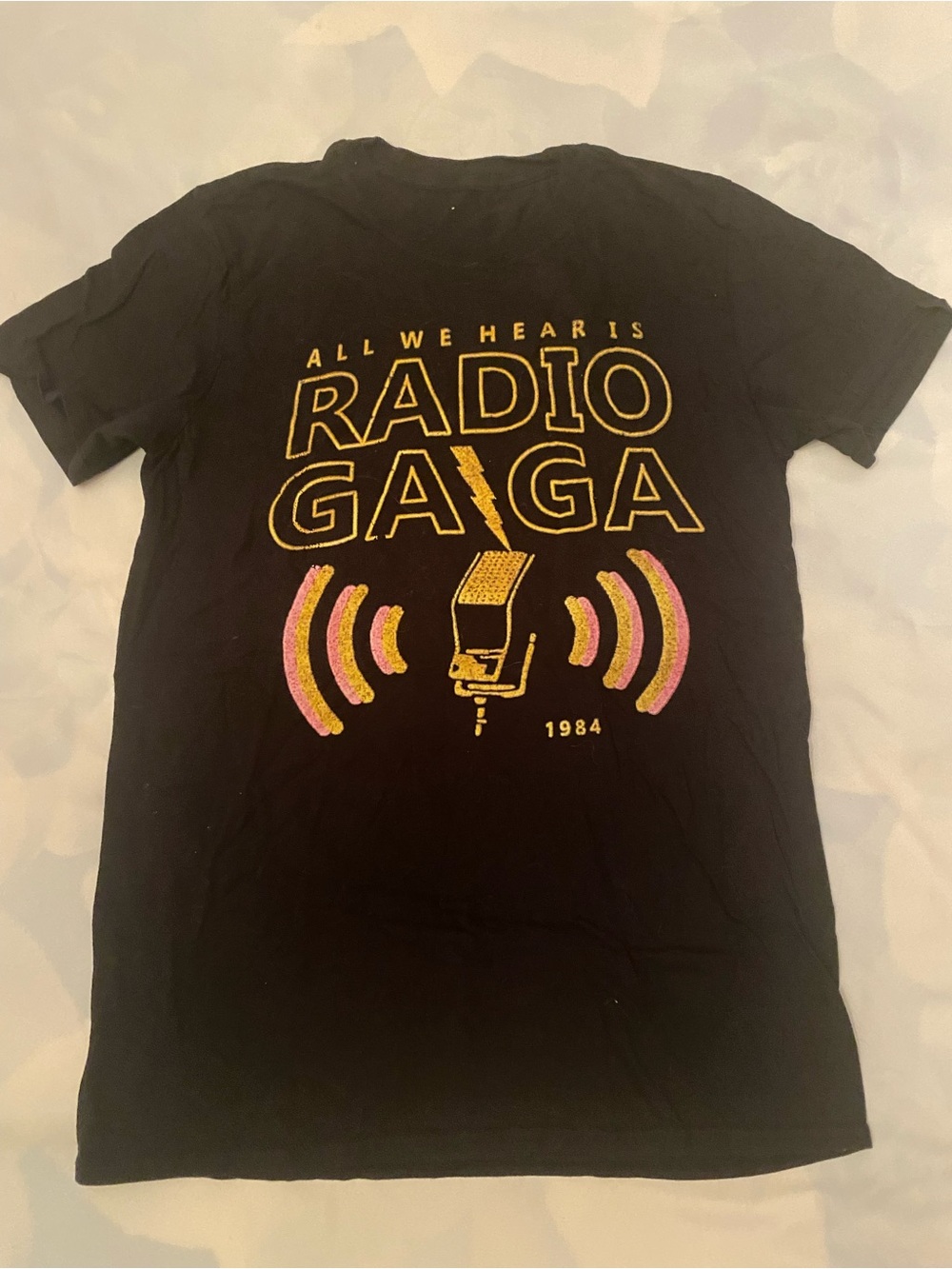 ✨Bundle: Buy 6 for $80

👑Queen Radio Ga Ga Graphic Tee - Black with Pink & Gold